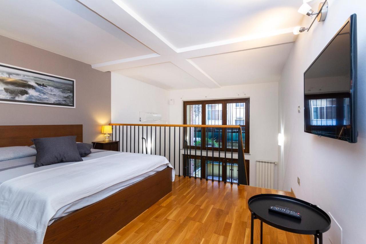 Loft - L'Isola Che Non C'E. Apartment Торино Екстериор снимка